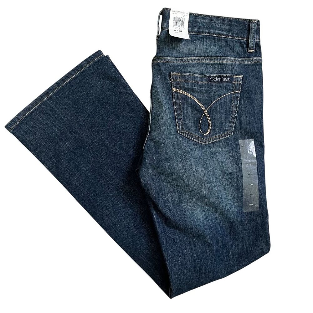 NWT Calvin Klein Ultimate Bootcut Jeans Size 8x32 - Picture 7 of 9